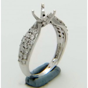 Certified Diamond Mount for Brilliant Round Cut Solitaire - LR1014G