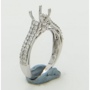 Certified Diamond Mount for Brilliant Round Cut Solitaire - LR1018G