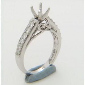 Certified Diamond Mount for Brilliant Round Cut Solitaire - LR1022G
