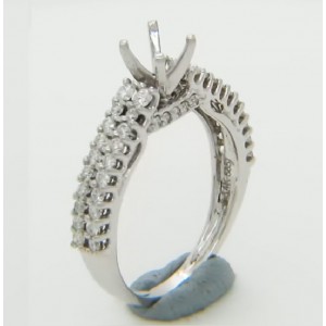 Certified Diamond Mount for Brilliant Round Cut Solitaire - LR1043G