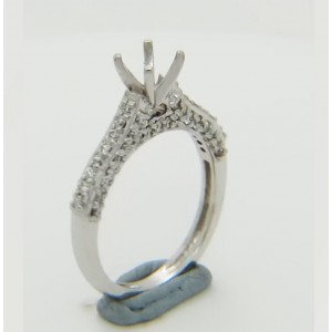 Certified Diamond Mount for Brilliant Round Cut Solitaire - LR1057G